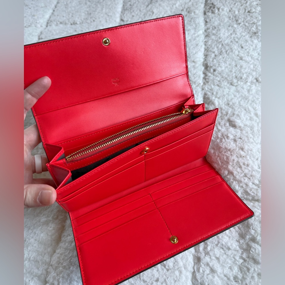 MCM Red/Red Orange Elda Wallet - Picture 6 of 7